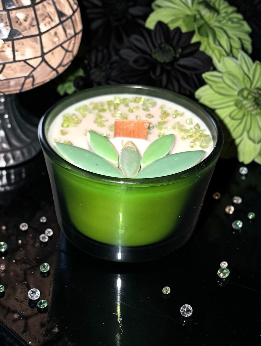 Hand Crafted , Wicked Worthy Wax, Peridot Piece 4oz candle - Picture 2 of 4